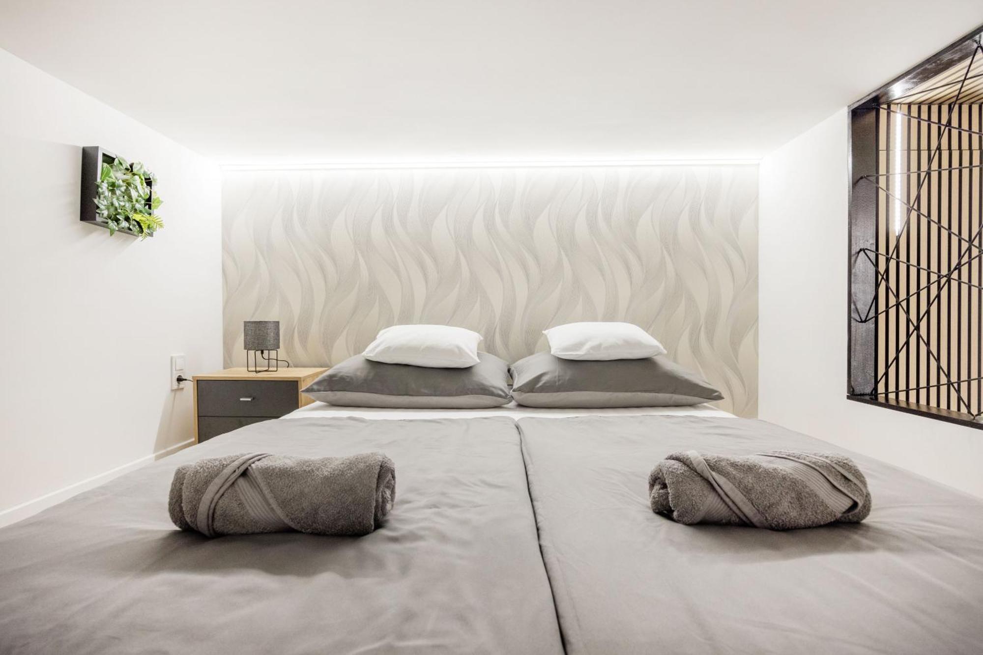 Modern Downtown Oasis Lejlighed Budapest Eksteriør billede